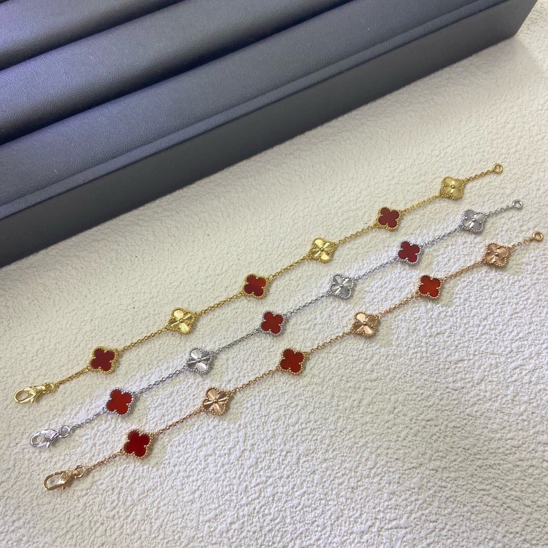 [Elowen Jewels]CLOVER 6 MOTIF RED AGATE LASER BRACELET