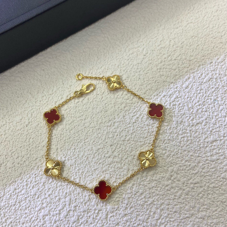 [Elowen Jewels]CLOVER 6 MOTIF RED AGATE LASER BRACELET