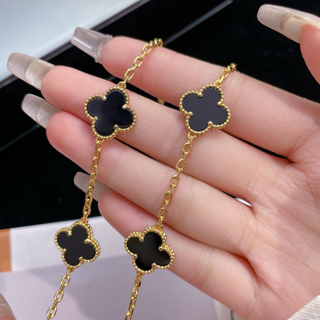 [Elowen Jewels]CLOVER 10 MOTIFS ONYX NECKLACE