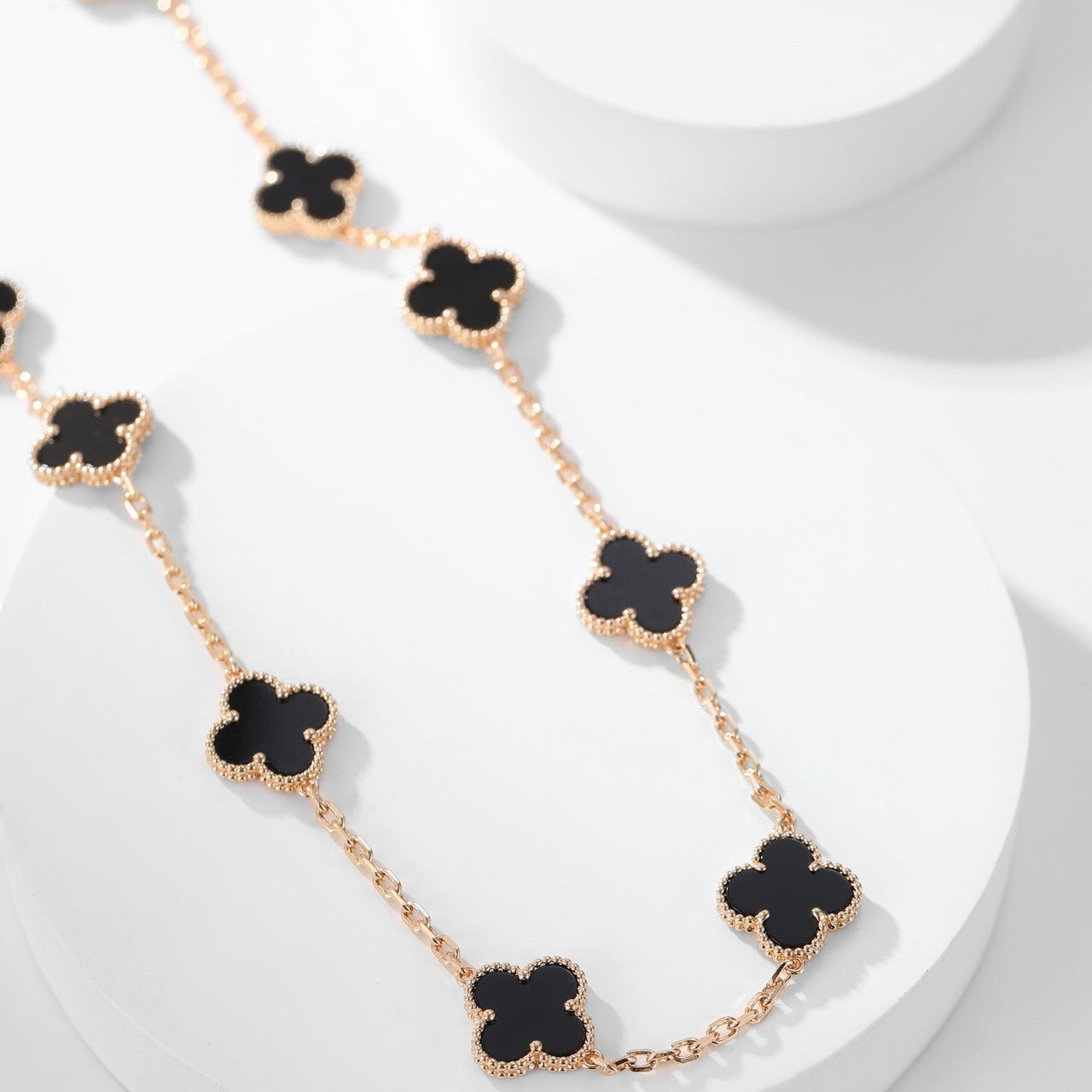 [Elowen Jewels]CLOVER 10 MOTIFS ONYX NECKLACE