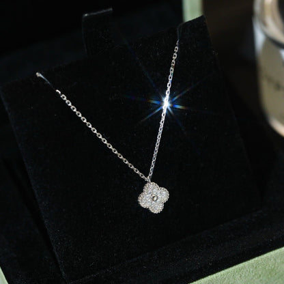 [Elowen Jewels]CLOVER MINI 9.5MM PENDANT DIAMOND NECKLACE