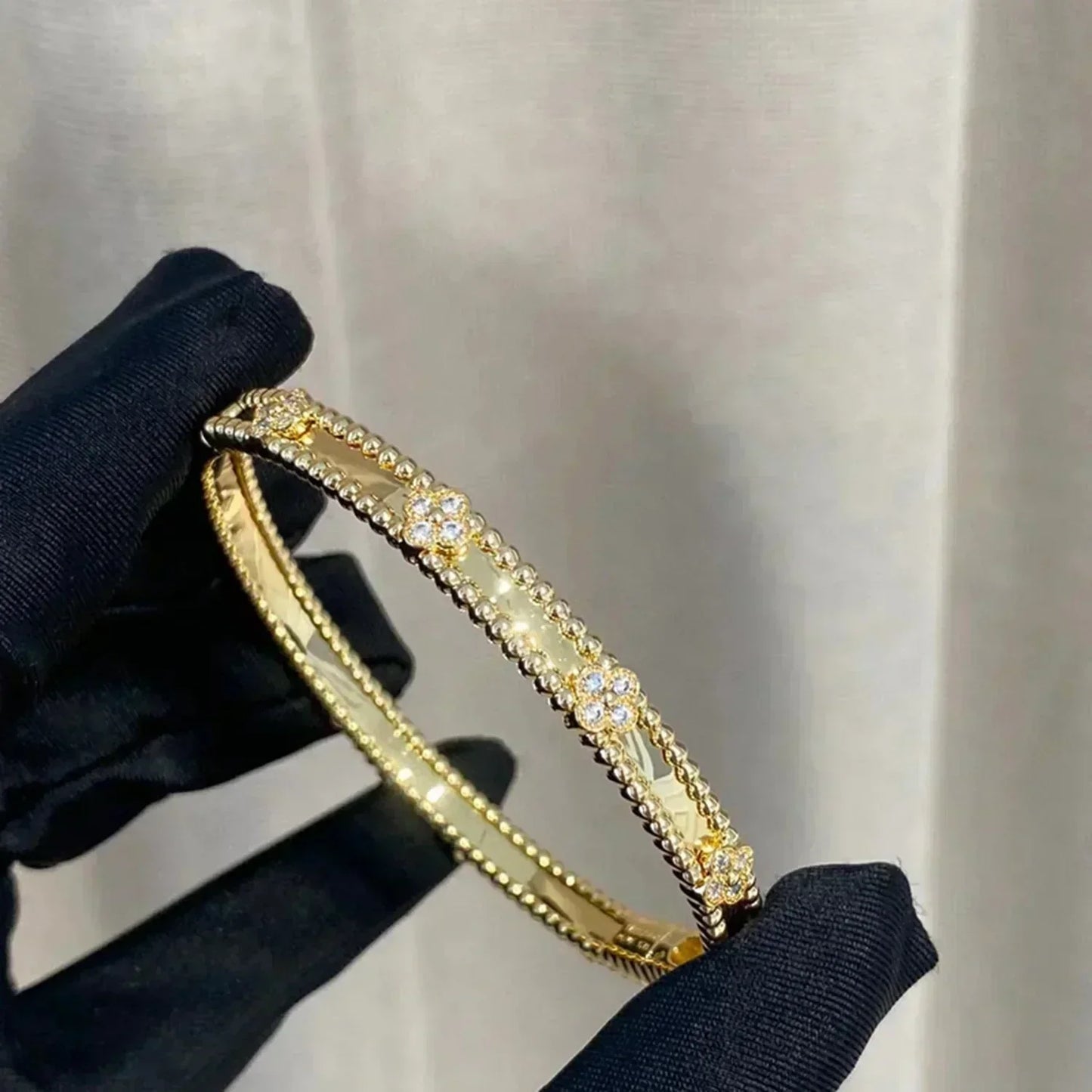 [Elowen Jewels]CLOVER BRACELET 4MM DIAMONDS