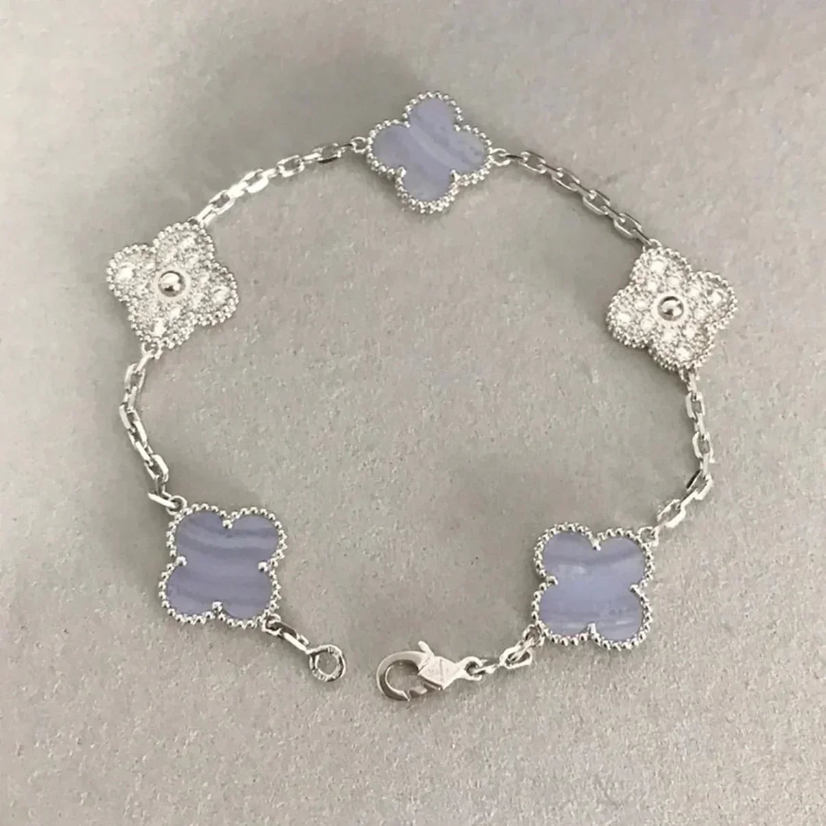 [Elowen Jewels] CLOVER 5 MOTIF PURPLE CHALCEDONY BRACELET COLLECTION