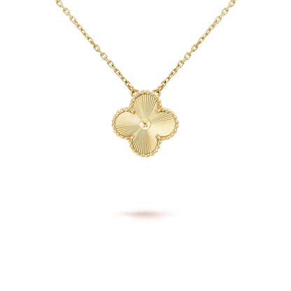 [Elowen Jewels]CLOVER 15MM LASER NECKLACE