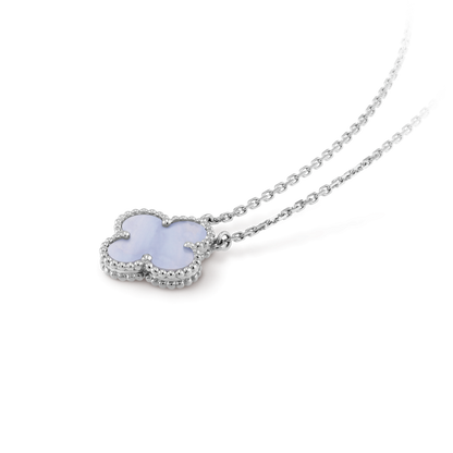 [Elowen Jewels]CLOVER 15MM BLUE CHALCEDONY NECKLACE SILVER