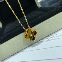 [Elowen Jewel]CLOVER 15MM DIAMOND AND YELLOW TIGER'S EYE AGATE necklace