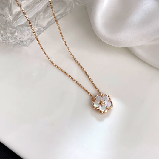 [Elowen Jewels]LUCKY  WHITE MOP  PLUM BLOSSOM NECKLACE