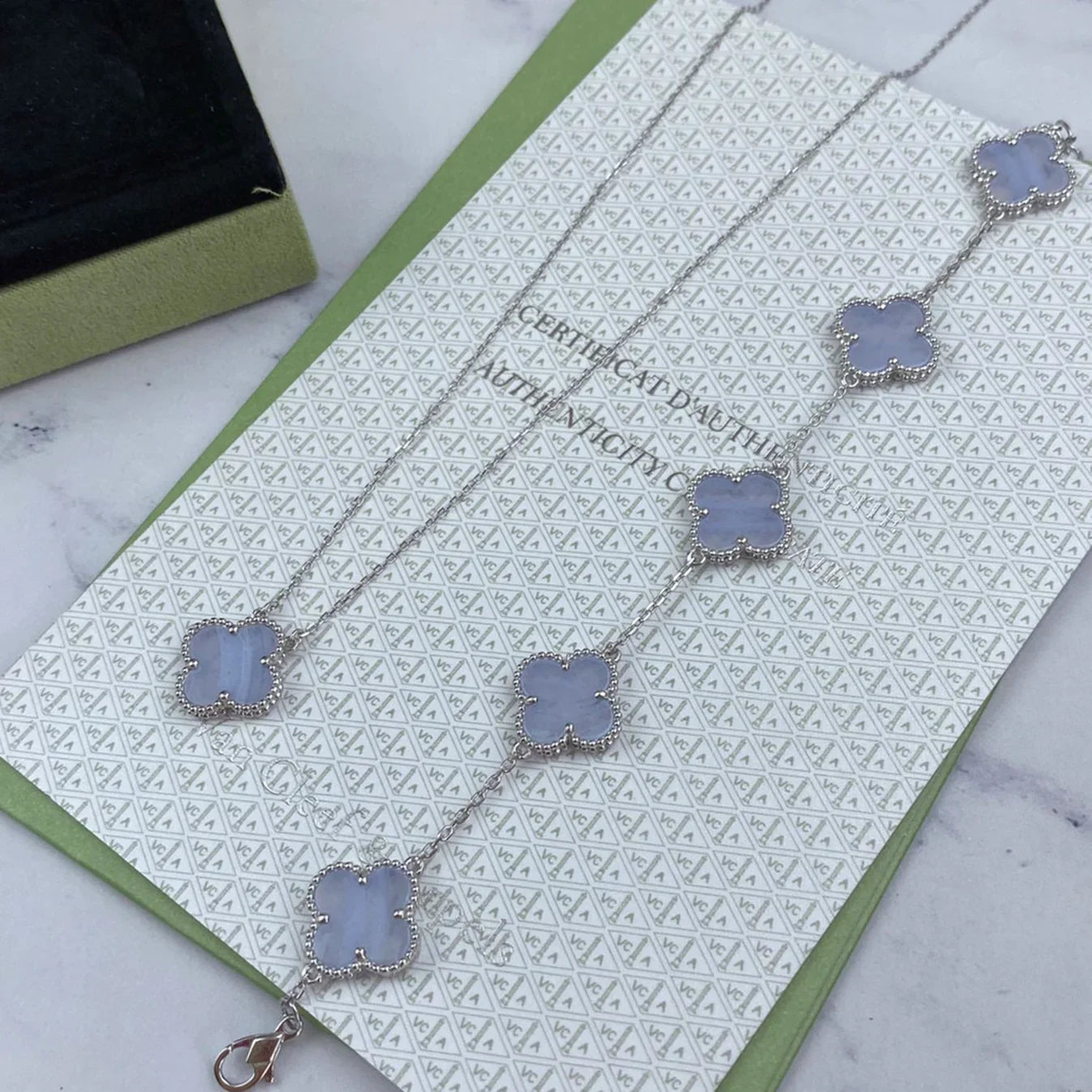 [Elowen Jewels] CLOVER 5 MOTIF PURPLE CHALCEDONY BRACELET COLLECTION