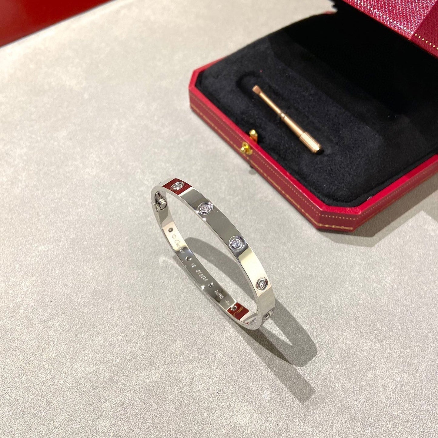 [Elowen Jewels]LOVE BRACELET 6.1MM 10 DIAMONDS