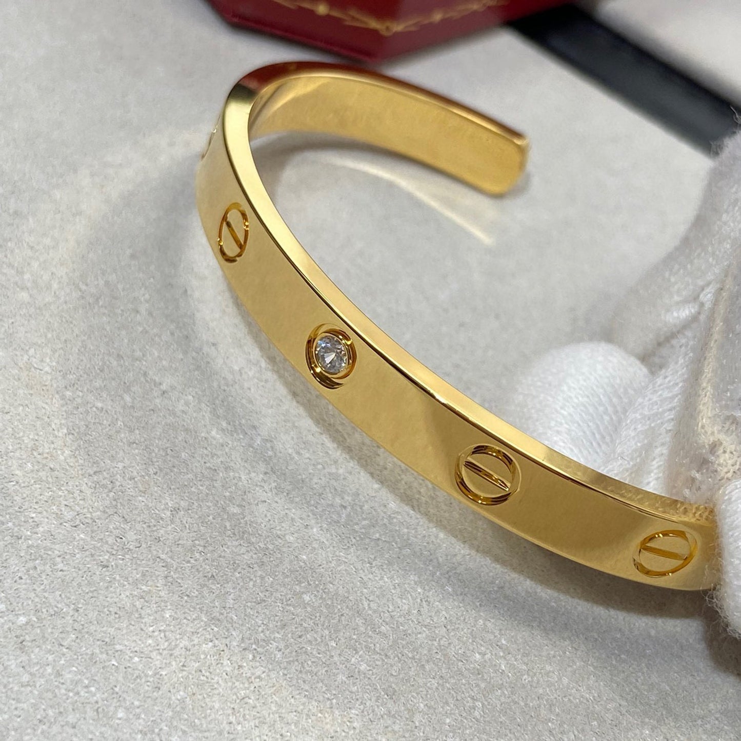 [Elowen Jewels]LOVE BRACELET 6.1MM 1 DIAMOND OPEN CUFF
