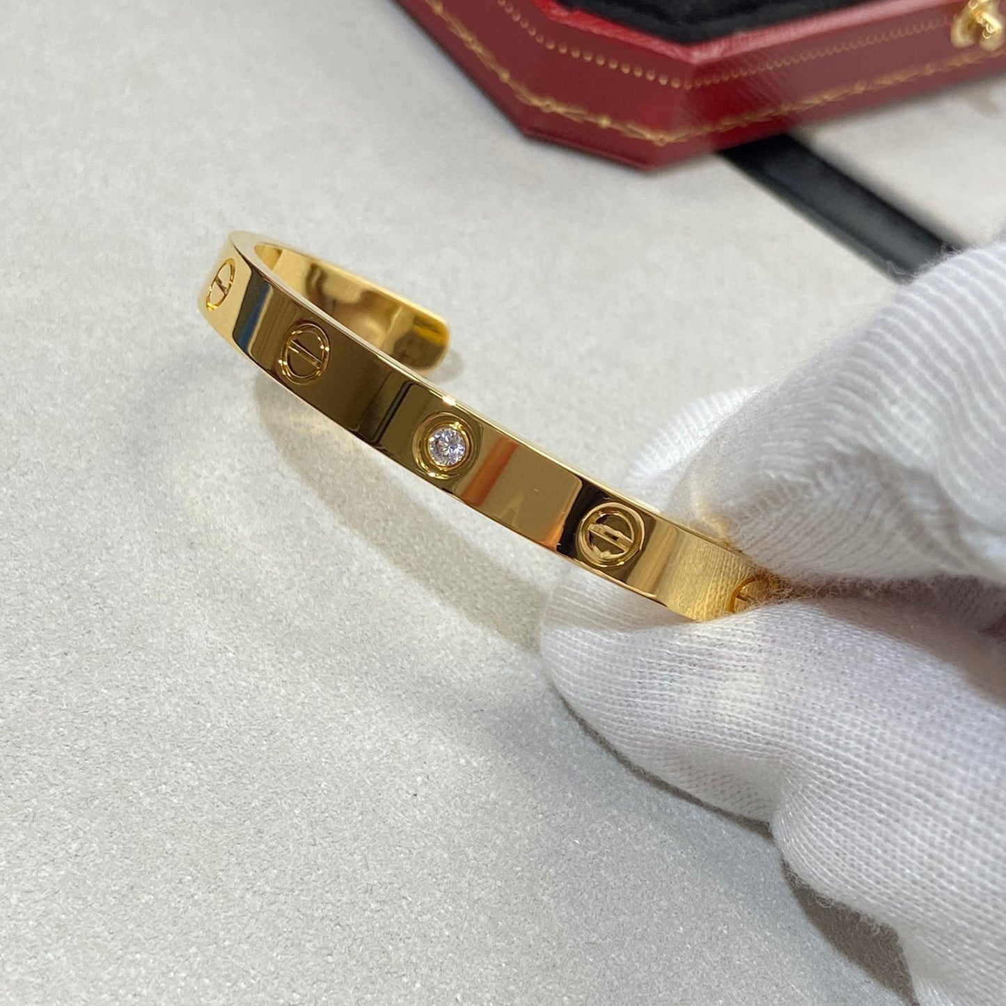 [Elowen Jewels]LOVE BRACELET 6.1MM 1 DIAMOND OPEN CUFF