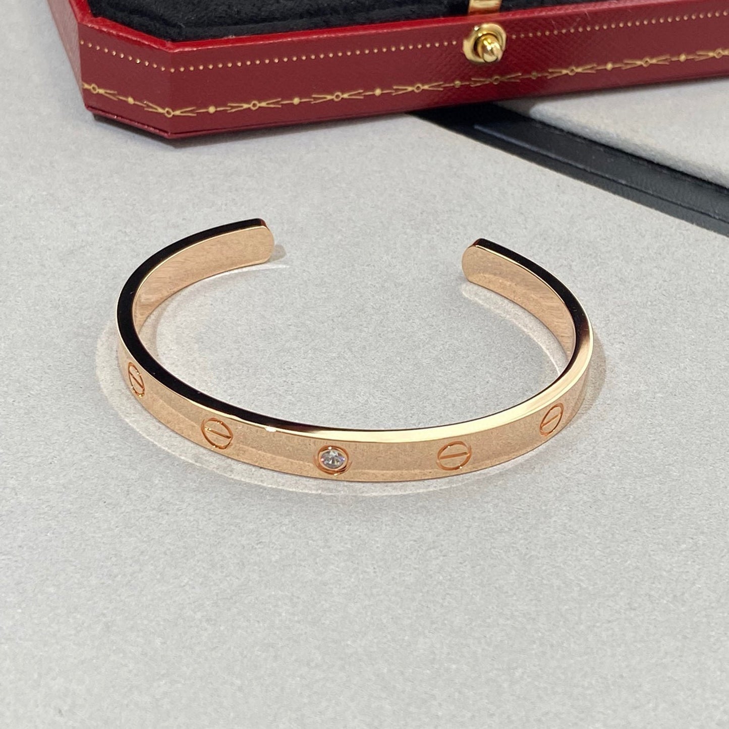 [Elowen Jewels]LOVE BRACELET 6.1MM 1 DIAMOND OPEN CUFF