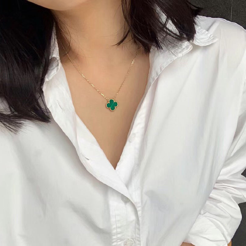 [Elowen Jewels]CLOVER 15MM MALACHITE SINGLE FLOWER  NECKLACE
