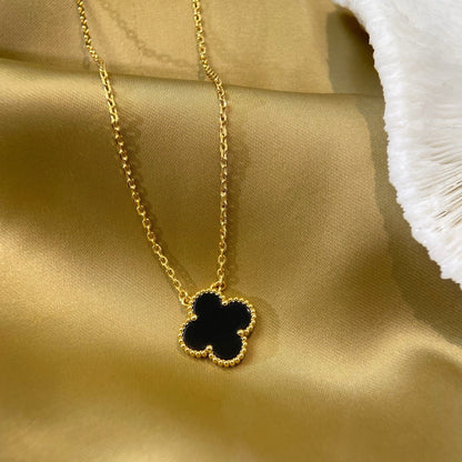 [Elowen Jewels]CLOVER 15MM BLACK ONYX SINGLE FLOWER NECKLACE