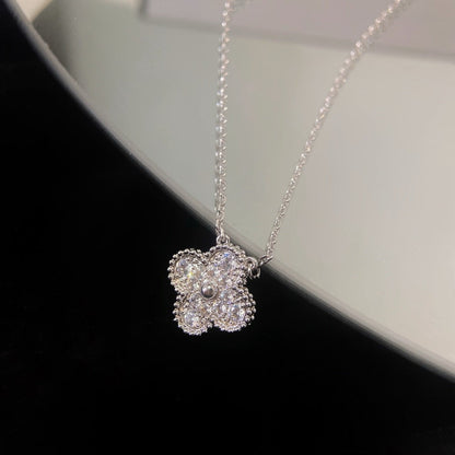 [Elowen Jewels]CLOVER 15MM DIAMOND SINGLE FLOWER NECKLACE