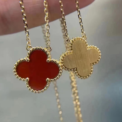 [Elowen Jewels]CLOVER 15MM CARNELIAN SINGLE FLOWER NECKLACE