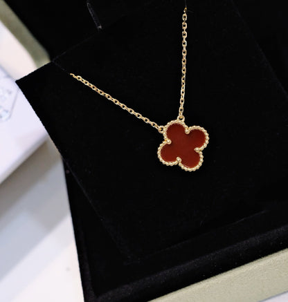 [Elowen Jewels]CLOVER 15MM CARNELIAN SINGLE FLOWER NECKLACE