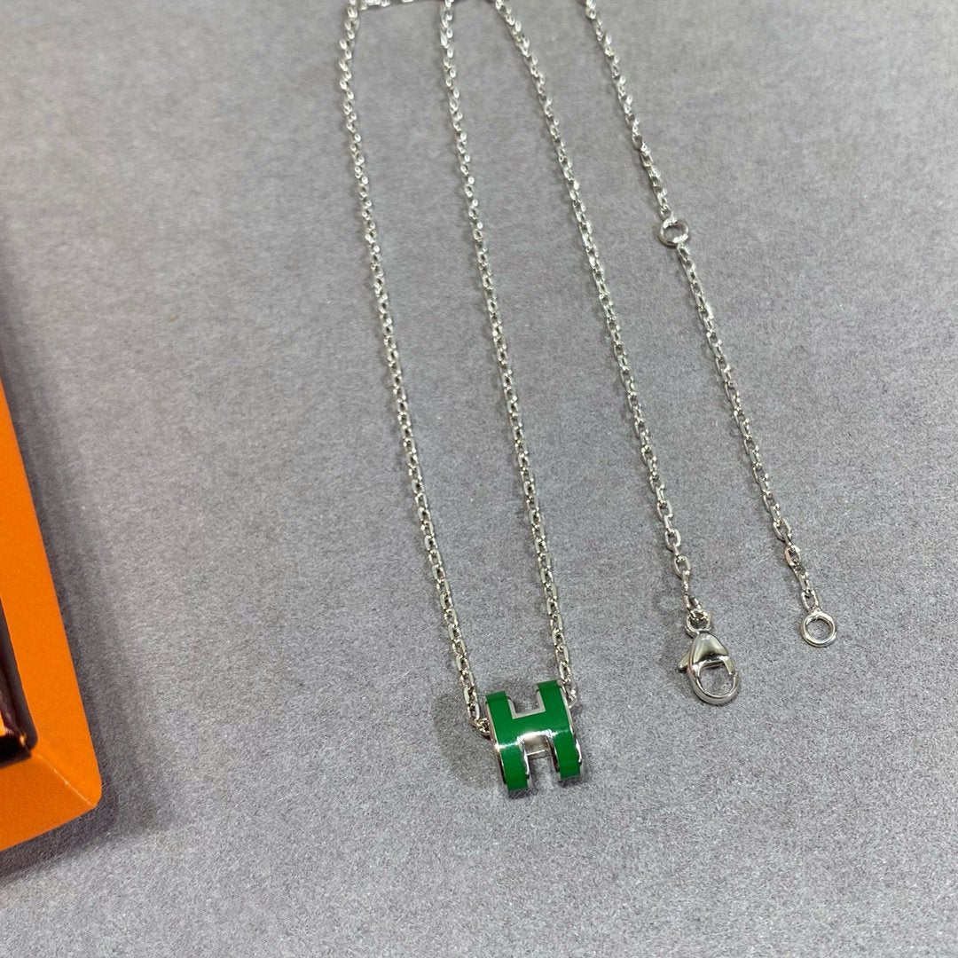 [Elowen Jewels]POP H GREEN NECKLACE SILVER AND GOLD