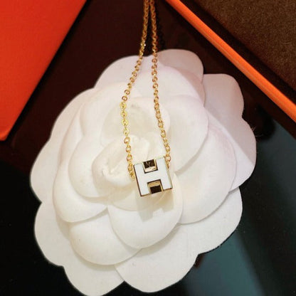[Elowen Jewels]H WHITE SQUARE GOLD NECKLACE
