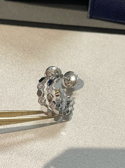 [Elowen Jewels]Hollow Design Four-Leaf Clover Flower Shape Earrings