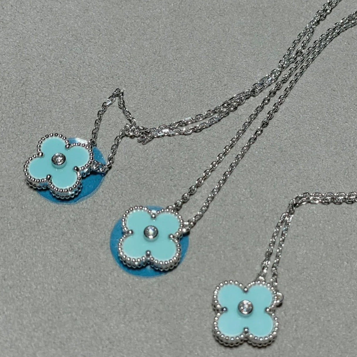 [Elowen Jewels]CLOVER 1 DIAMOND LIGHT BLUE SILVER NECKLACE