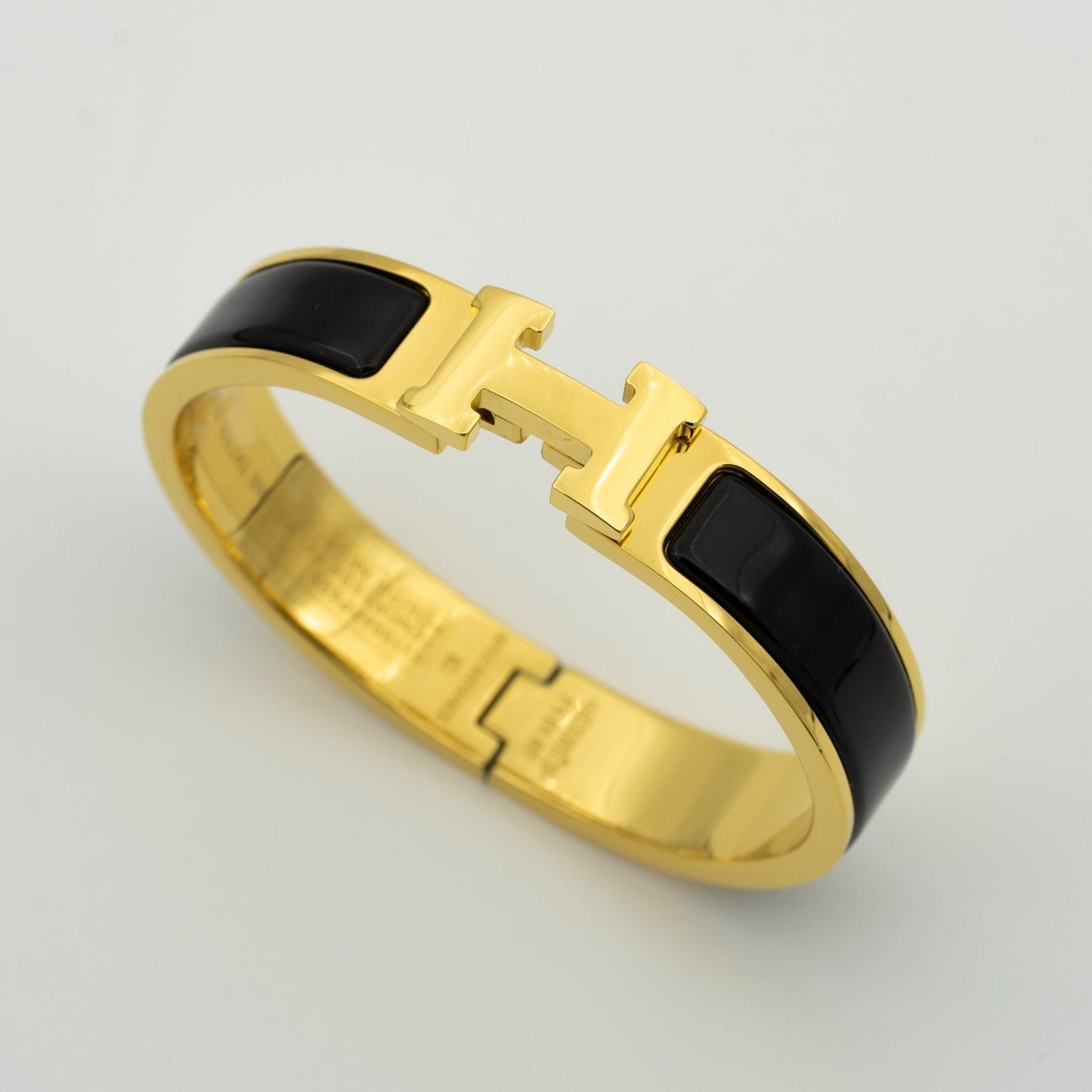 [Elowen Jewels]H BLACK BRACELET