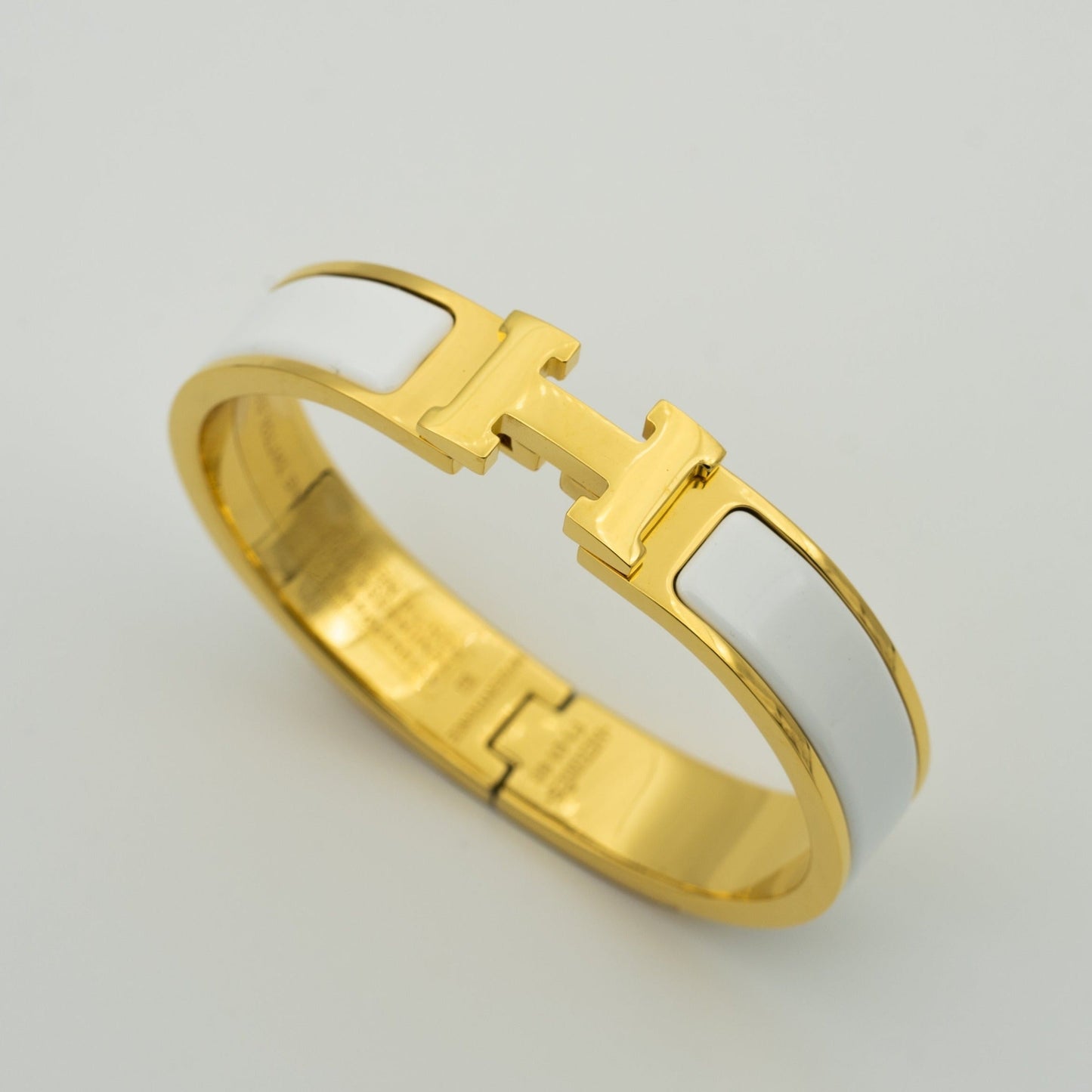 [Elowen Jewels]H WHITE BRACELET
