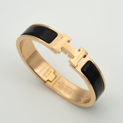 [Elowen Jewels]H BLACK BRACELET