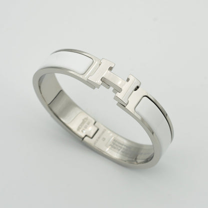 [Elowen Jewels]H WHITE BRACELET