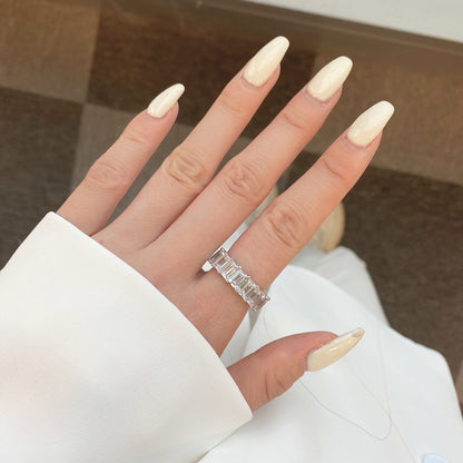 [Elowen Jewels]0.75 Carat Elegant Emerald Cut Tennis Ring