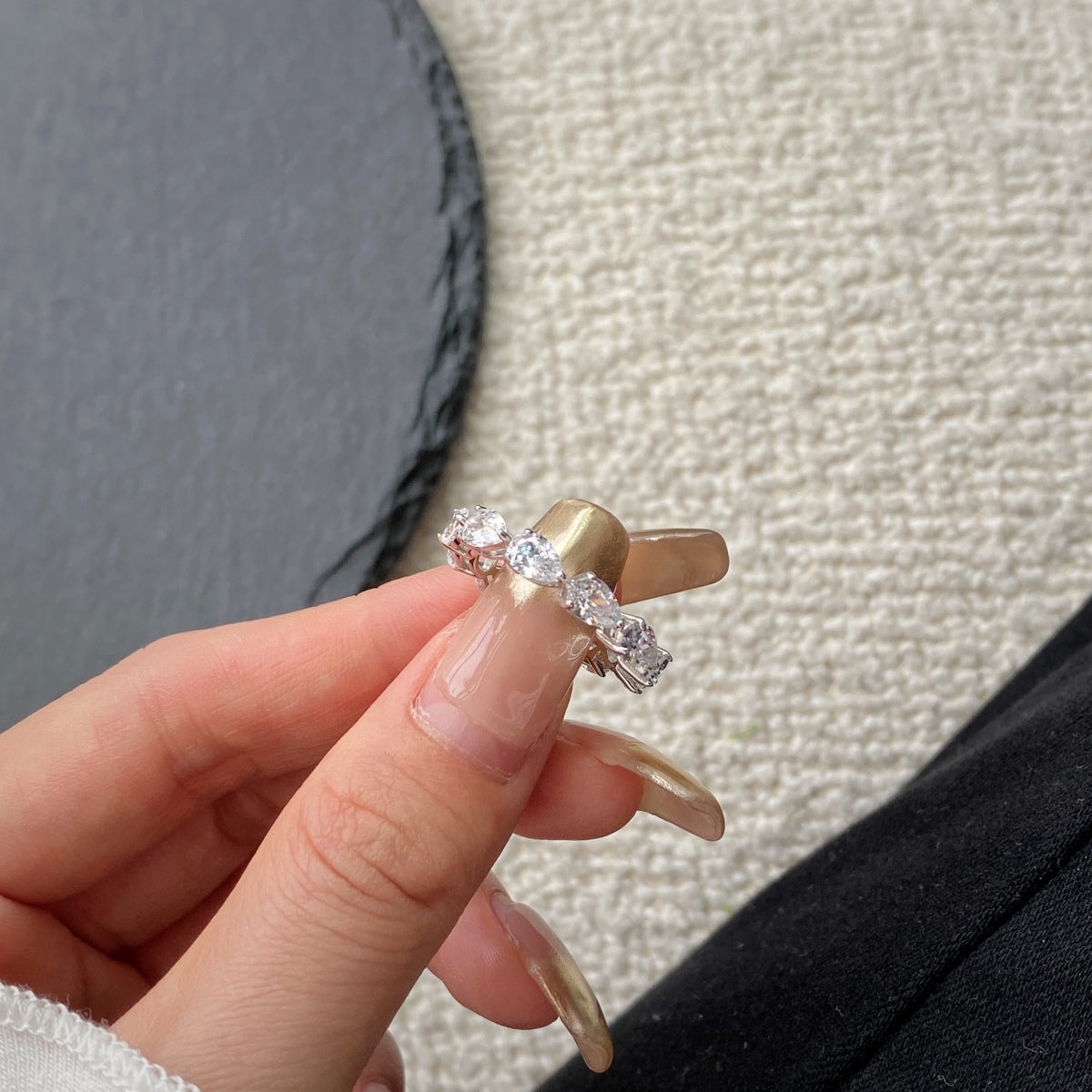 [Elowen Jewels]Exquisite Pear Cut Tennis Ring