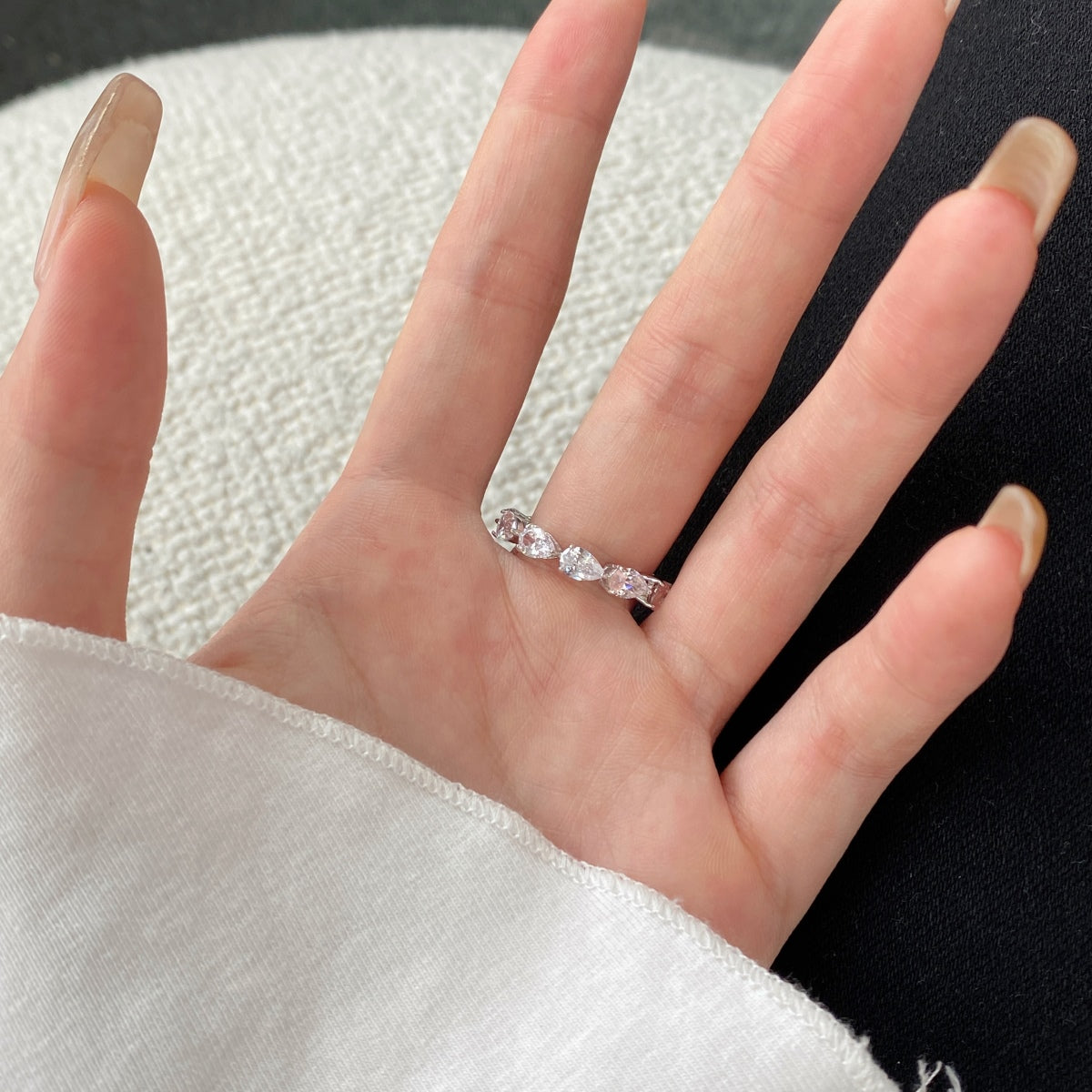 [Elowen Jewels]Exquisite Pear Cut Tennis Ring