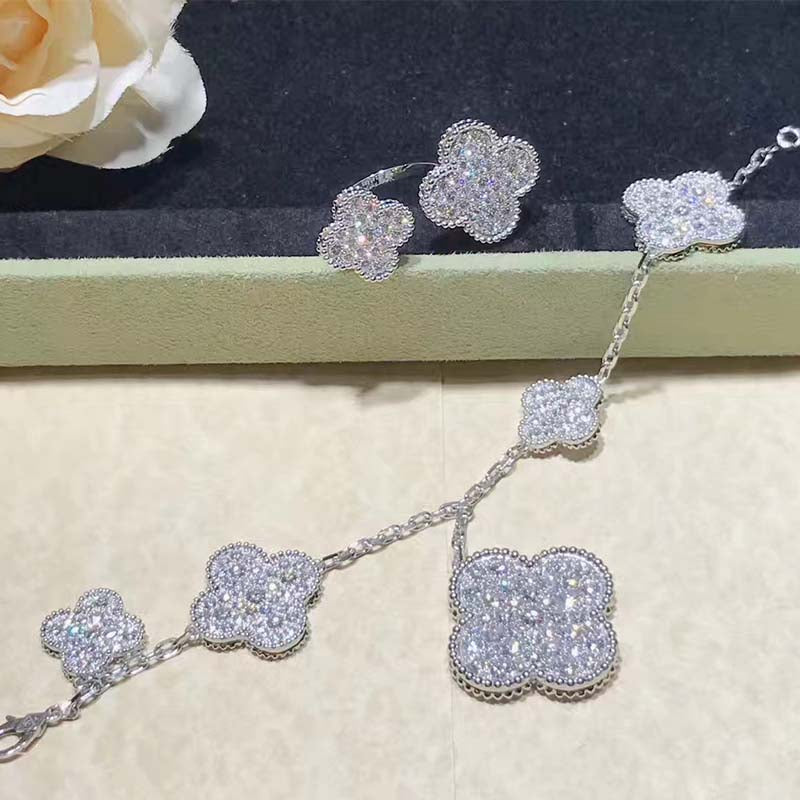 [Elowen Jewels]CLOVER 6 MOTIFS SILVER DIAMOND BRACELET