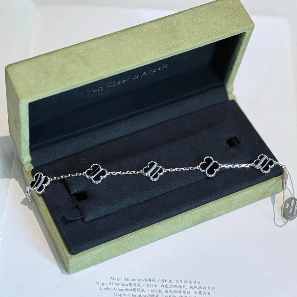 [Elowen Jewels] CLOVER 5 MOTIF PULSAR STONE BRACELET COLLECTION