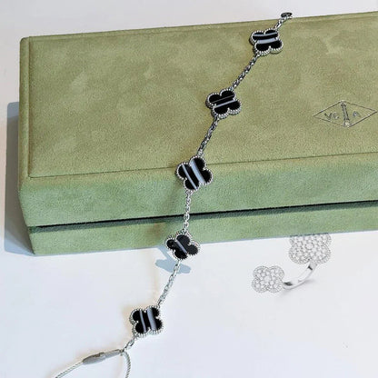 [Elowen Jewels] CLOVER 5 MOTIF PULSAR STONE BRACELET COLLECTION