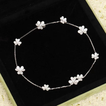 [Elowen Jewels]FRIVOLE SILVER 9 FLOWERS NECKLACE