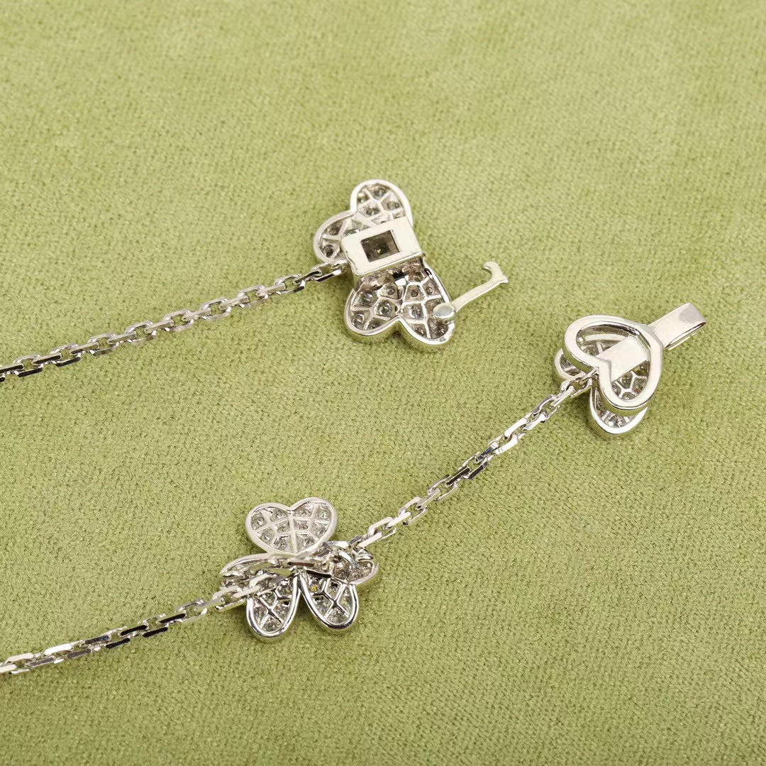 [Elowen Jewels]FRIVOLE SILVER 9 FLOWERS NECKLACE