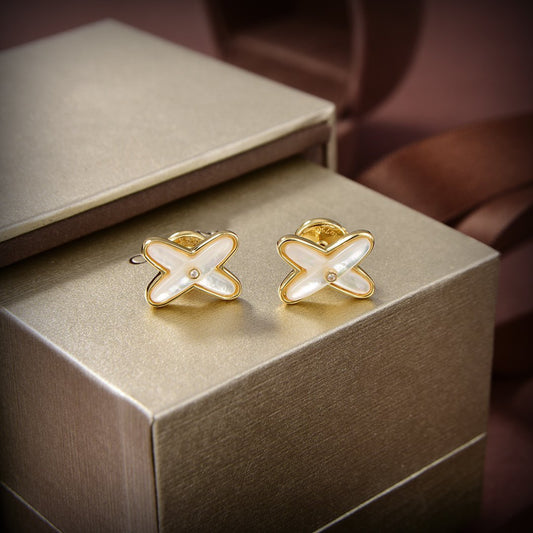 [Elowen Jewels]JEUX DE WHITE MOP GOLD DIAMOND EARRINGS