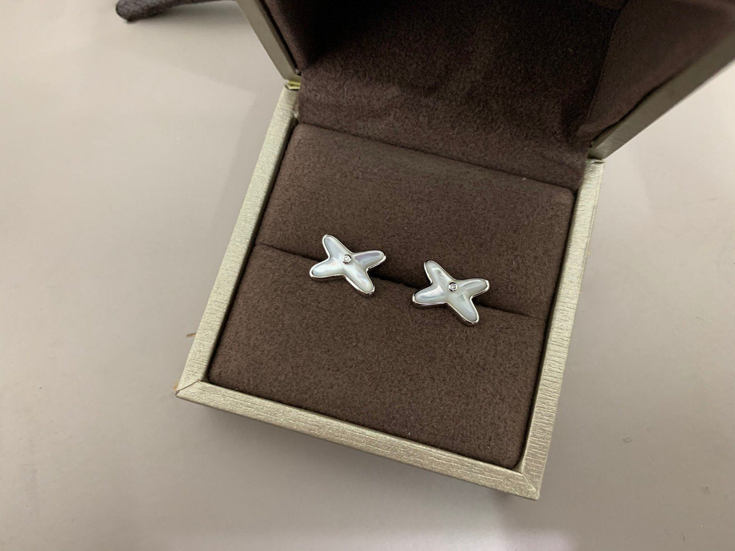 [Elowen Jewels]JEUX DE WHITE MOP SILVER DIAMOND EARRINGS