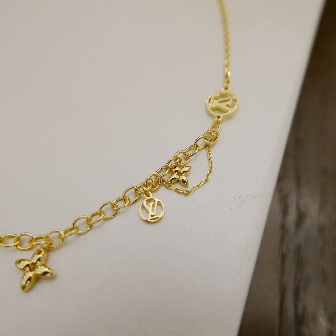 [Elowen Jewels]BLOOMING SUPPLE NECKLACE BRASS