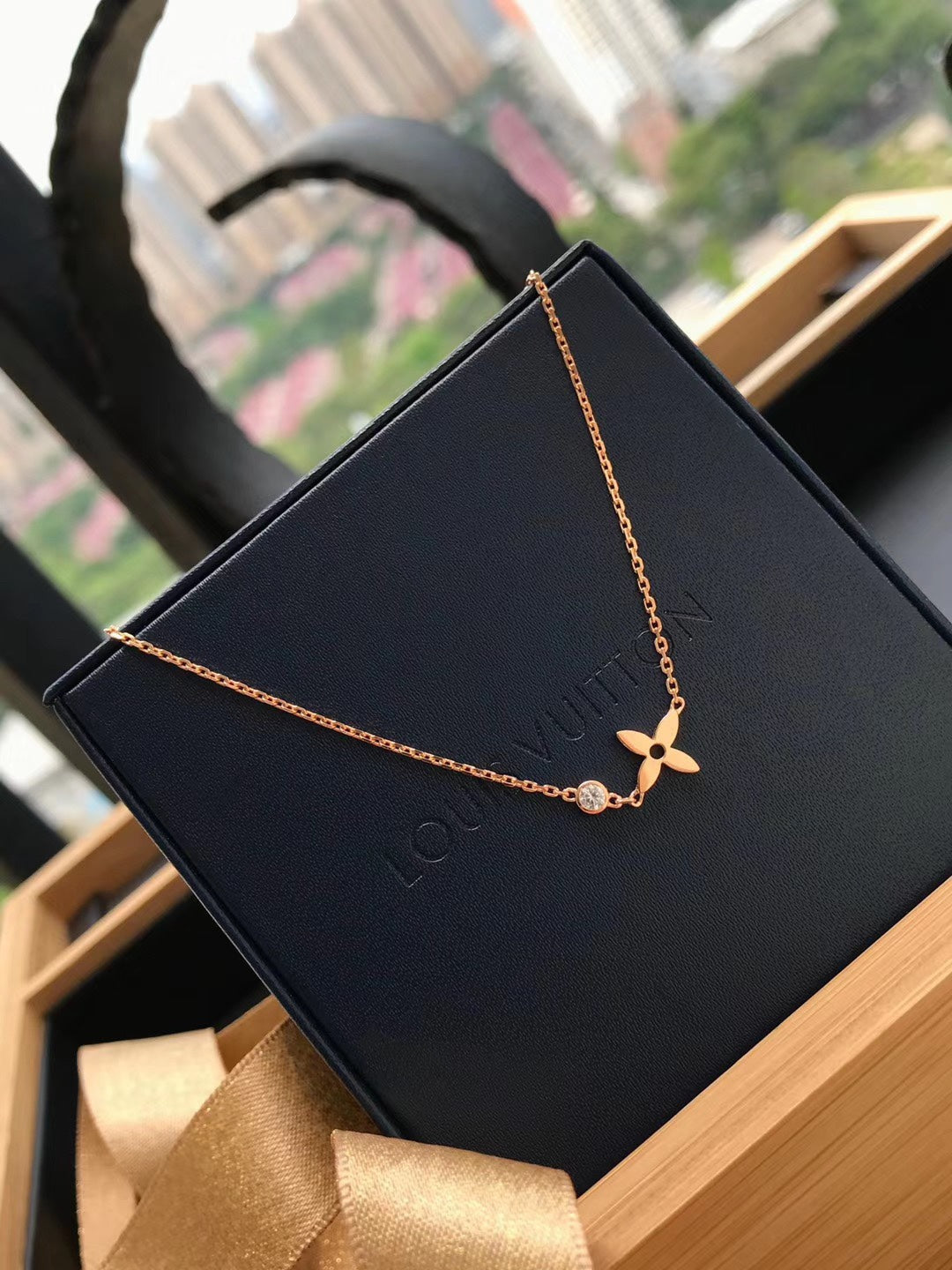 [Elowen Jewels]BLOSSOM PENDANT PINK GOLD AND DIAMOND