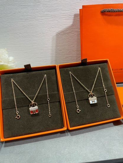 [Elowen Jewels]H CIRCE MOISSANITE PENDANT NECKLACE GOLD