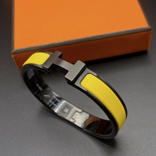 [Elowen Jewels]CLIC HM SO BLACK YELLOW BRACELET