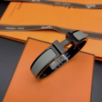 [Elowen Jewels]CLIC HM SO BLACK GREY BRACELET