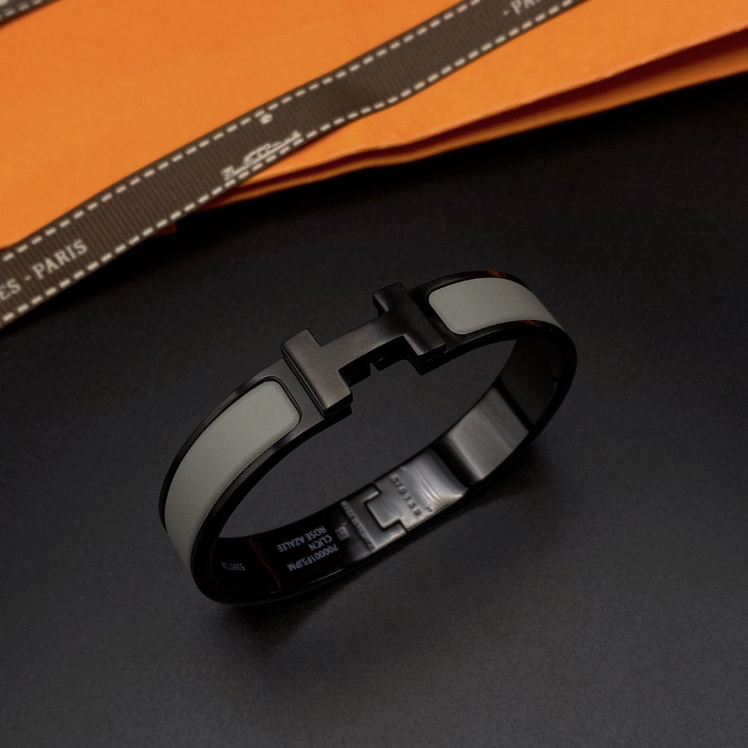 [Elowen Jewels]CLIC HM SO BLACK GREY BRACELET