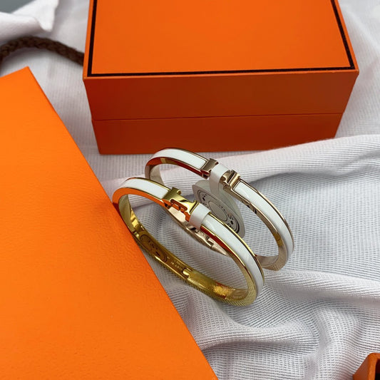 [Elowen Jewels]CLASSIC HM CLIC WHITE 8MM ENAMEL BRACELET