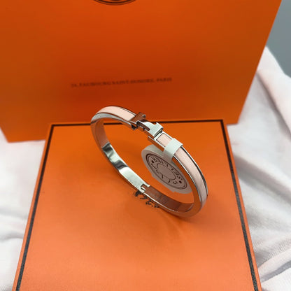 [Elowen Jewels]CLASSIC HM CLIC  PINK 8MM ENAMEL BRACELET
