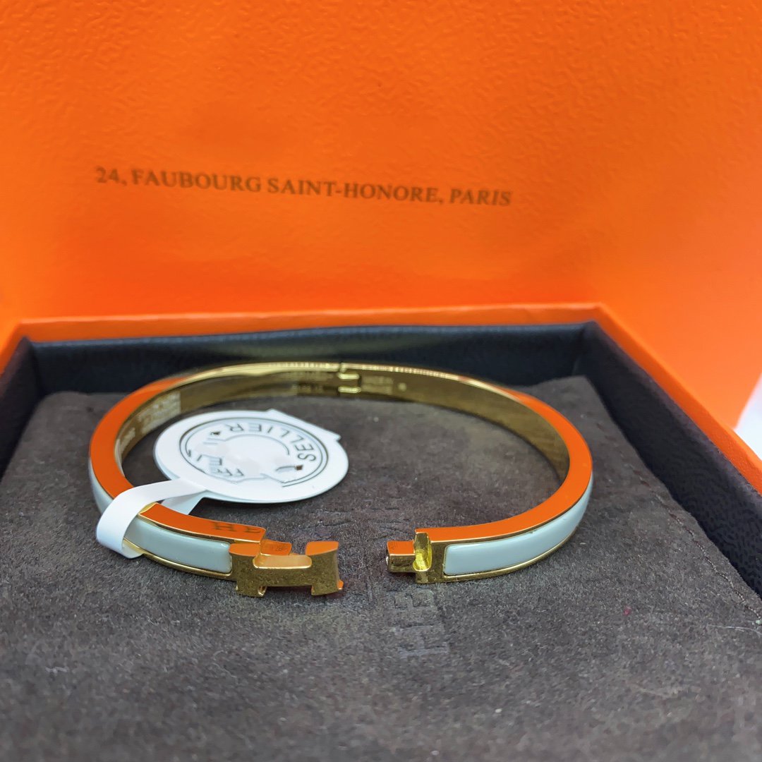 [Elowen Jewels]CLASSIC HM CLIC GREEN 8MM ENAMEL BRACELET