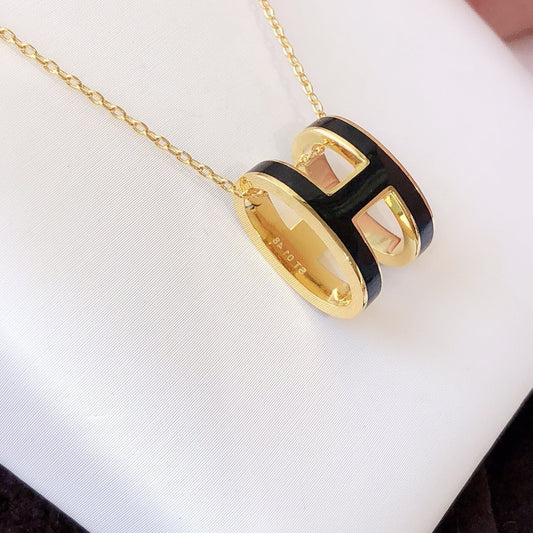 [Elowen Jewels]HM CLIC BLACK ENAMEL GOLD NECKLACE