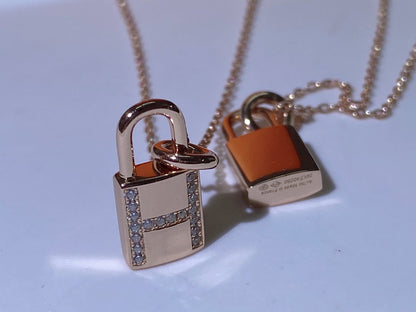 [Elowen Jewels]HM ADVANCED NICHE LOCK HEAD NECKLACE DIAMONDS